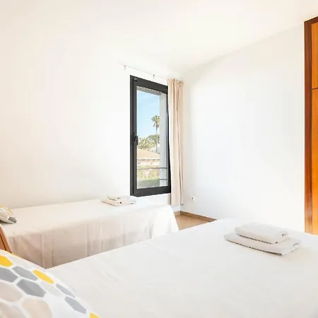 Ferienhaus Mit Privatpool Fuer 6 Personen Ca 150 Qm In Binibequer, Menorca Ostkueste Von Menorca Ferienhaus Binibeca