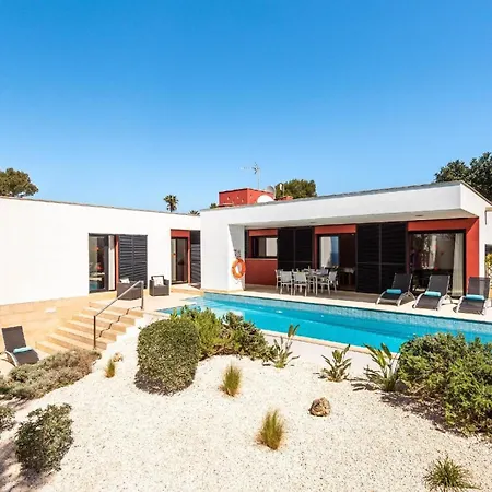 Ferienhaus Mit Privatpool Fuer 6 Personen Ca 150 Qm In Binibequer, Menorca Ostkueste Von Menorca *